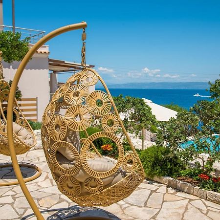 Villa Terra Del Nonno With Sea Views & Pool ガイオス エクステリア 写真